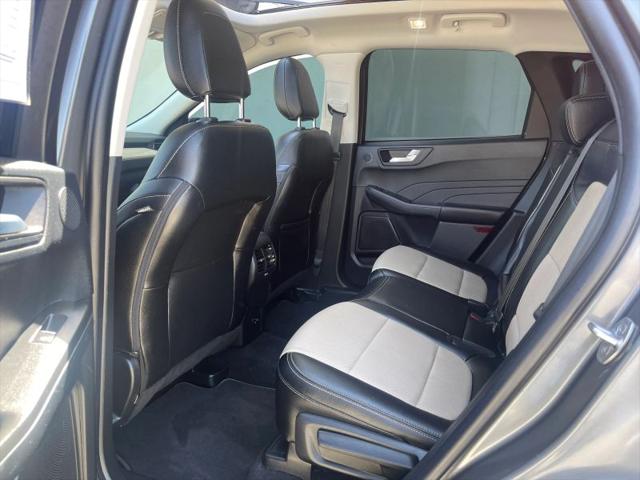 2021 Ford Escape Titanium Hybrid