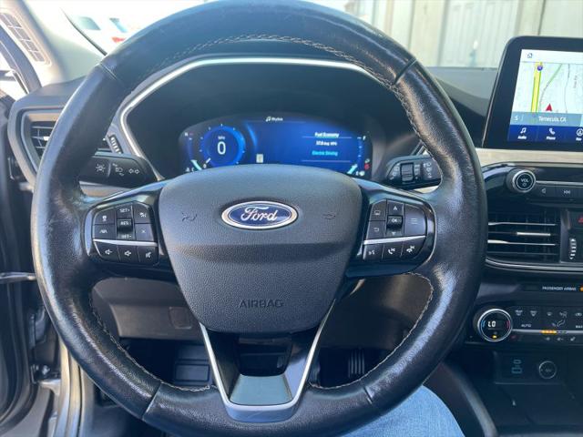 2021 Ford Escape Titanium Hybrid