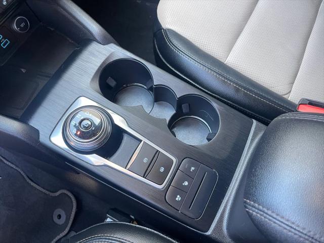2021 Ford Escape Titanium Hybrid