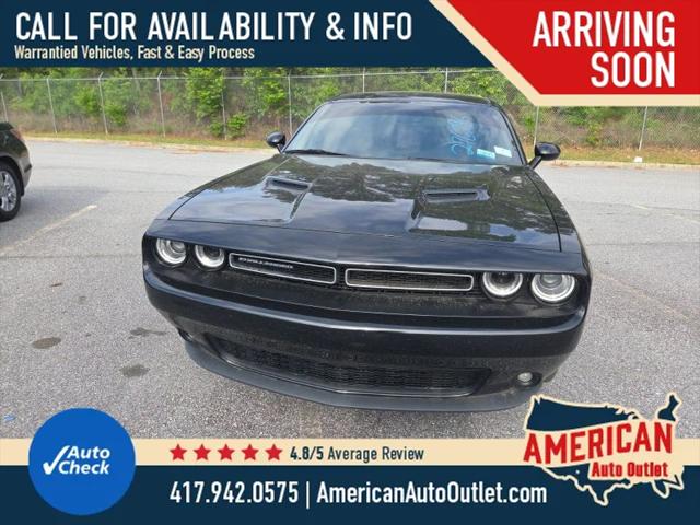 2018 Dodge Challenger SXT Plus