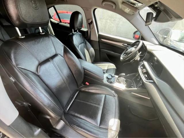 2018 Alfa Romeo Stelvio Sport AWD