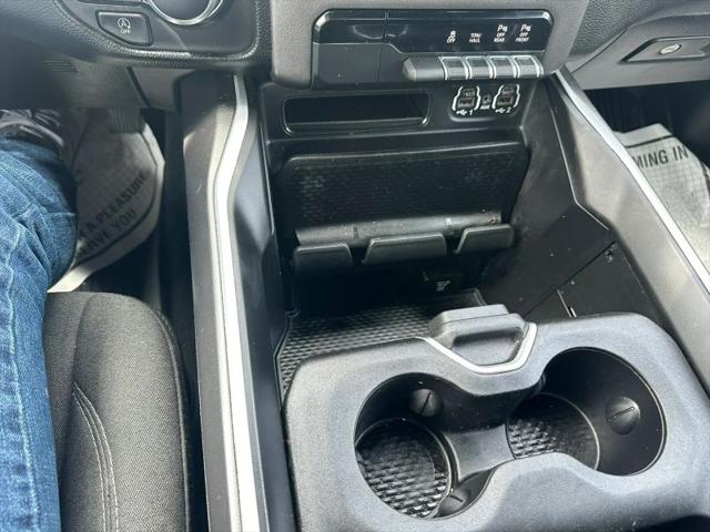 2021 Ram 1500 Big Horn Crew Cab 4x4 5'7" Box
