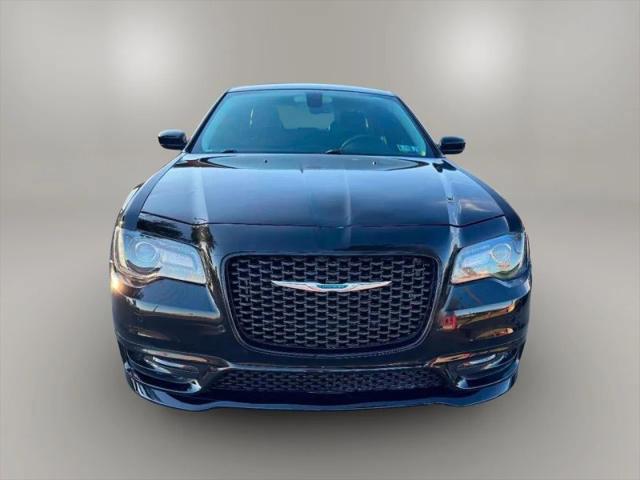 2018 Chrysler 300 Touring