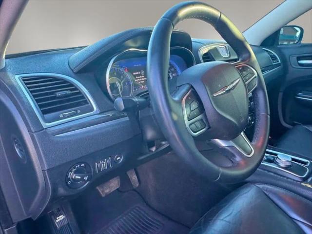 2018 Chrysler 300 Touring