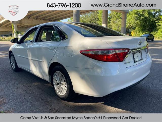 2017 Toyota Camry LE