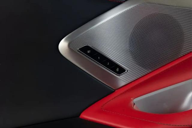 2023 Chevrolet Corvette Stingray RWD Convertible 2LT