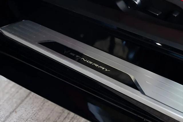 2023 Chevrolet Corvette Stingray RWD Convertible 2LT