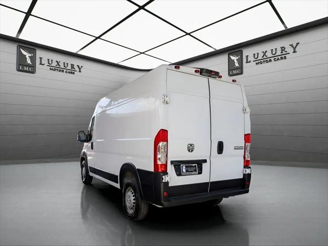 2024 Ram ProMaster 2500 Cargo Van Tradesman High Roof 136" WB w/Pass Seat