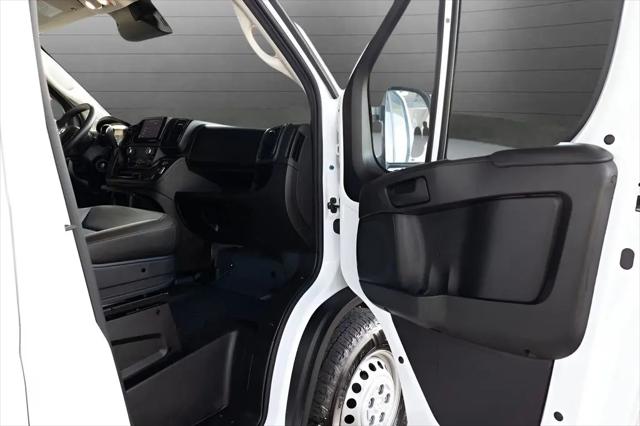 2024 Ram ProMaster 2500 Cargo Van Tradesman High Roof 136" WB w/Pass Seat