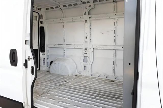 2024 Ram ProMaster 2500 Cargo Van Tradesman High Roof 136" WB w/Pass Seat