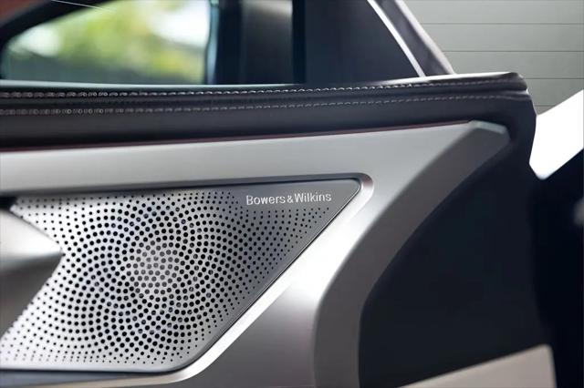 2021 BMW M8 xDrive