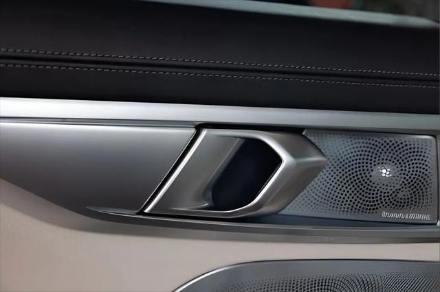 2021 BMW M8 xDrive