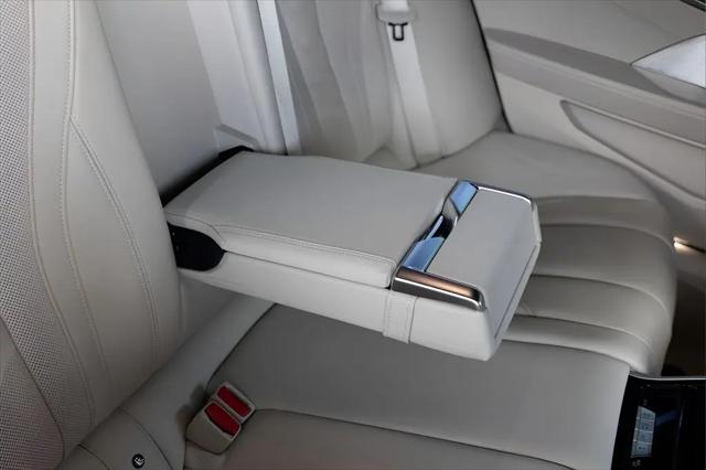 2021 BMW M8 xDrive