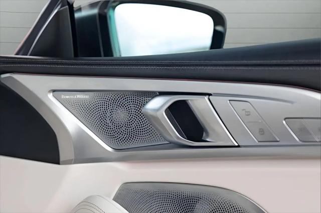 2021 BMW M8 xDrive