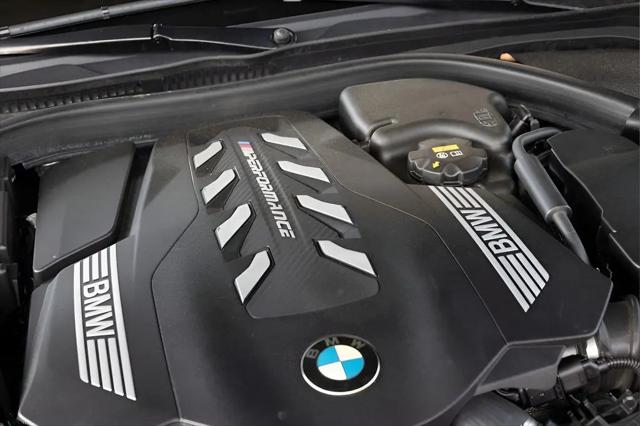 2021 BMW M8 xDrive
