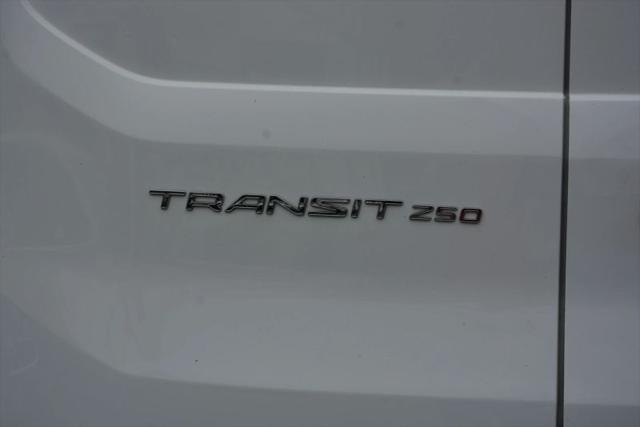 2019 Ford Transit w/Sliding Side Door w/LWB