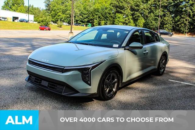 2025 Kia K4 LXS