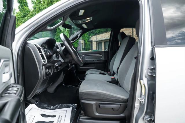 2022 Ram 3500 Big Horn Crew Cab 4x4 8' Box