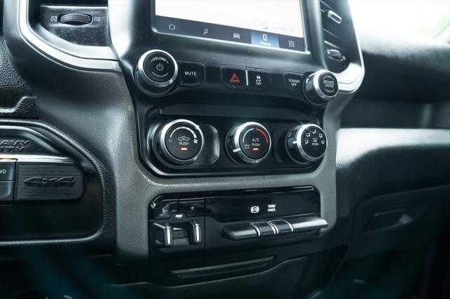 2022 Ram 3500 Big Horn Crew Cab 4x4 8' Box