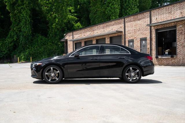2021 Mercedes-Benz A 220 A 220