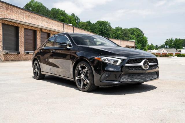 2021 Mercedes-Benz A 220 A 220