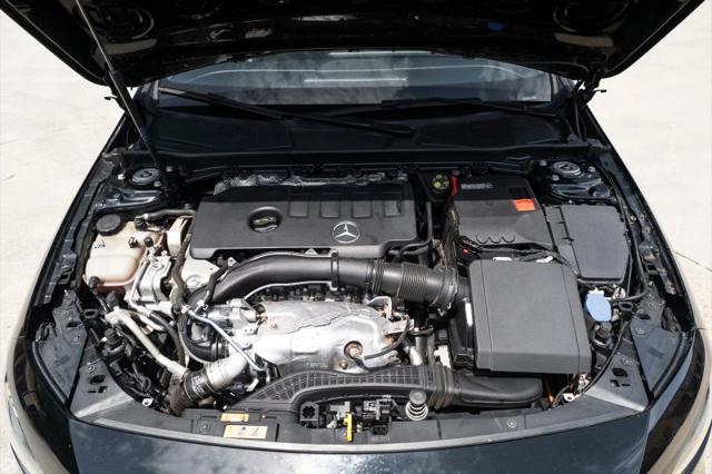 2021 Mercedes-Benz A 220 A 220
