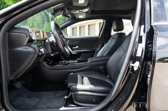 2021 Mercedes-Benz A 220 A 220