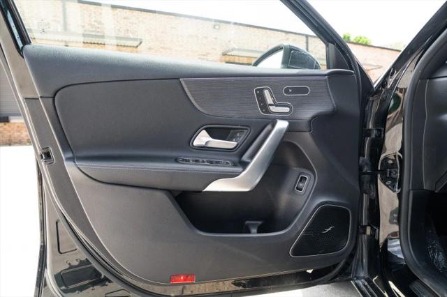 2021 Mercedes-Benz A 220 A 220