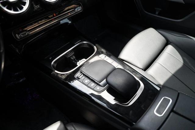 2021 Mercedes-Benz A 220 A 220