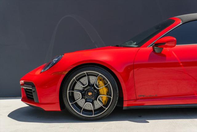 2024 Porsche 911 Turbo S Cabriolet
