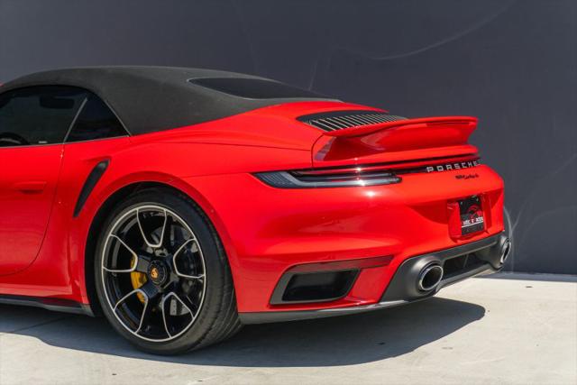 2024 Porsche 911 Turbo S Cabriolet