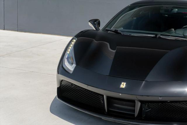 2018 Ferrari 488 GTB Base