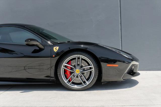 2018 Ferrari 488 GTB Base