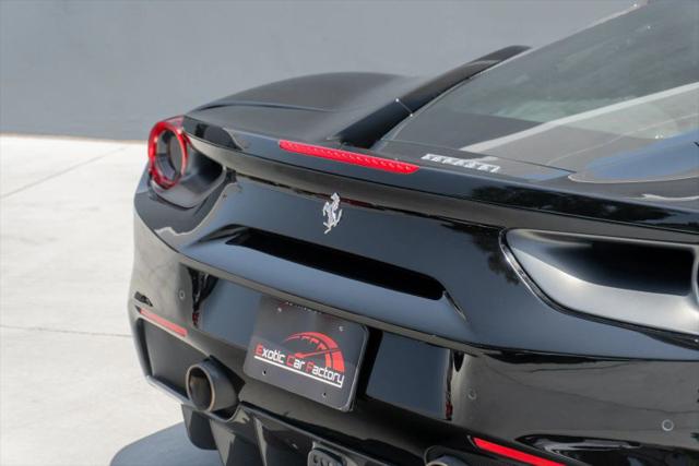 2018 Ferrari 488 GTB Base