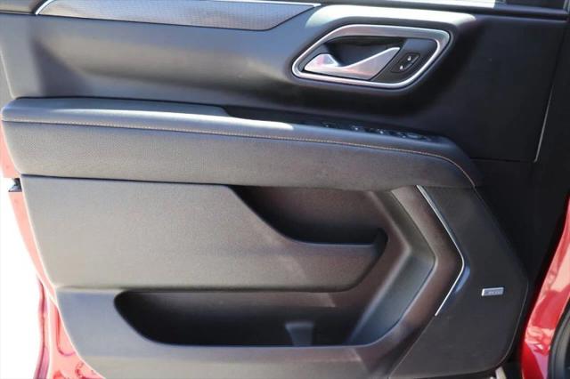 2024 GMC Yukon 4WD AT4