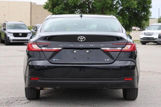 2025 Toyota Camry LE