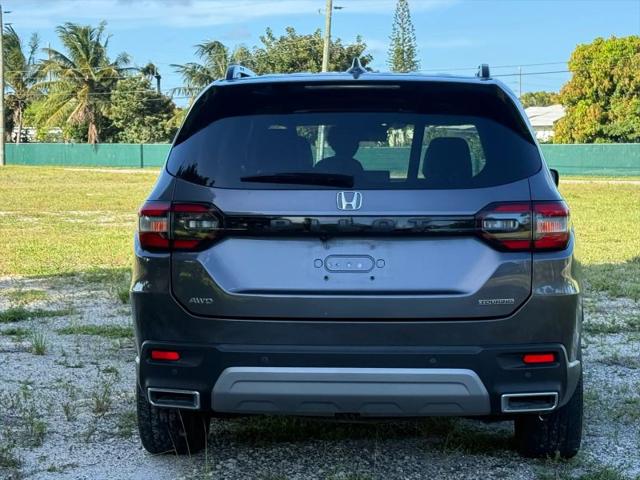 2023 Honda Pilot AWD Touring