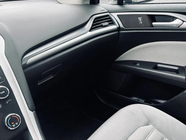 2014 Ford Fusion S
