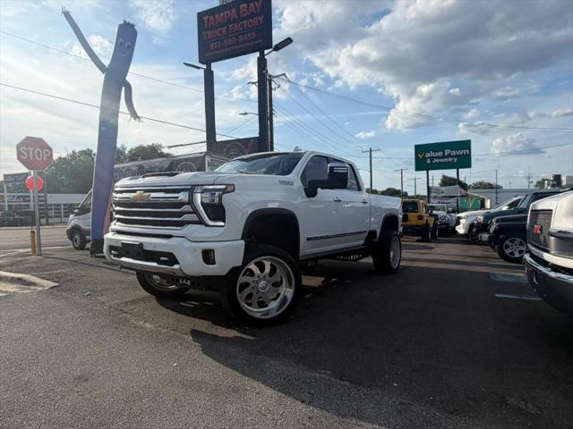 2024 Chevrolet Silverado 2500HD 4WD Crew Cab Standard Bed High Country