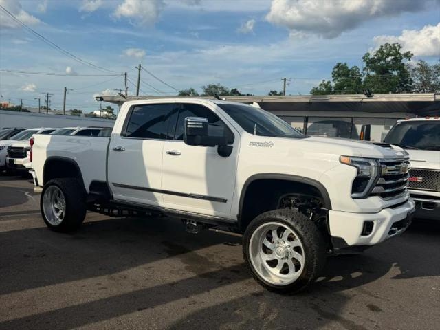 2024 Chevrolet Silverado 2500HD 4WD Crew Cab Standard Bed High Country
