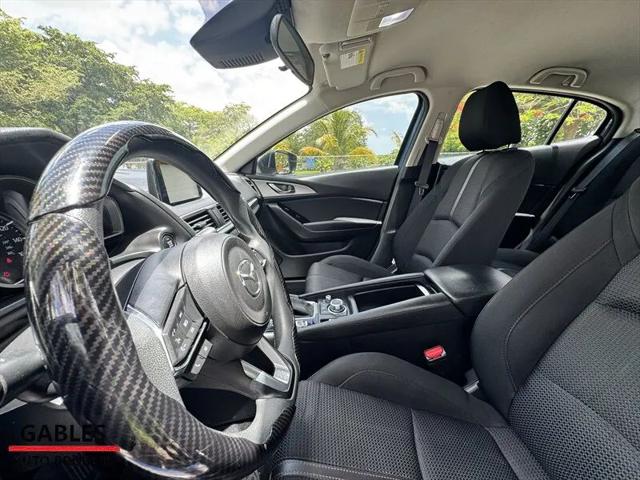 2018 Mazda Mazda3 Sport