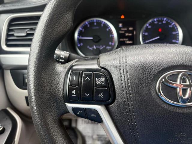 2018 Toyota Highlander LE
