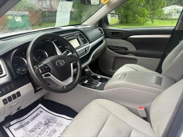 2018 Toyota Highlander LE