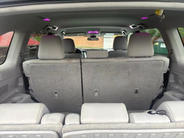 2018 Toyota Highlander LE