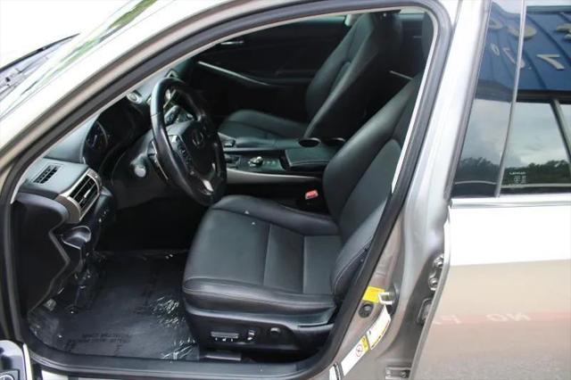 2016 Lexus IS 200t 200t