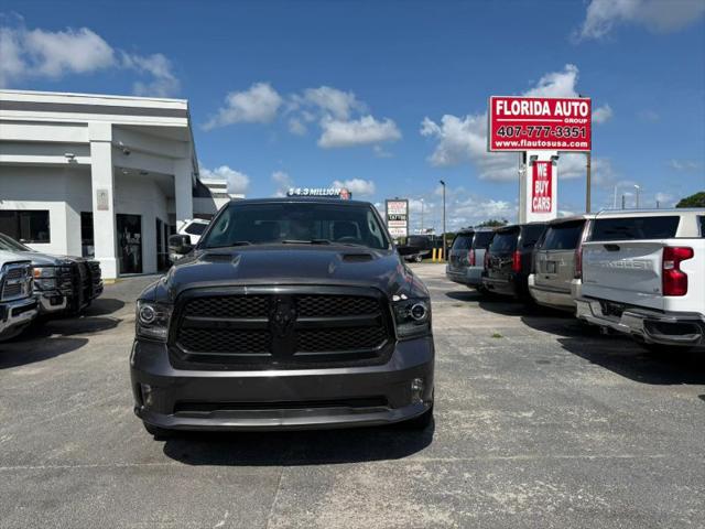 2017 Ram 1500 Night Crew Cab 4x4 5'7" Box