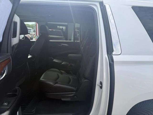 2018 Cadillac Escalade ESV Luxury