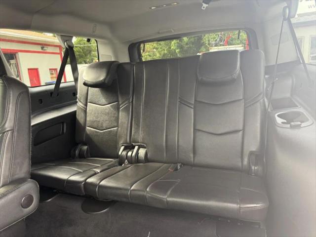 2018 Cadillac Escalade ESV Luxury