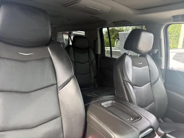2018 Cadillac Escalade ESV Luxury