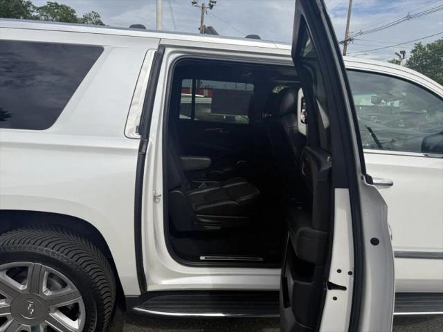 2018 Cadillac Escalade ESV Luxury